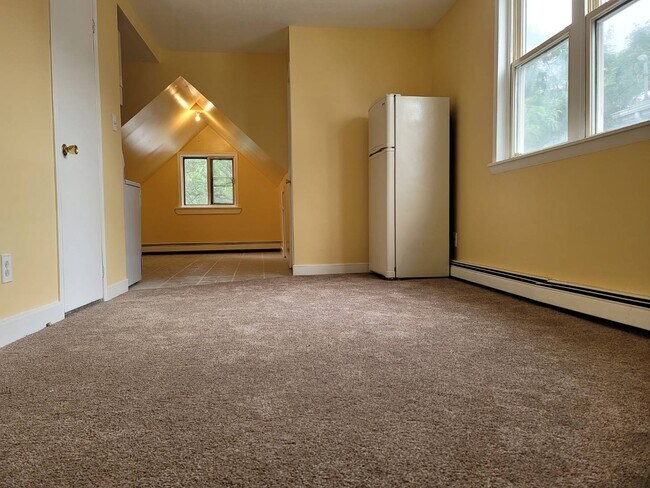 Building Photo - 176-21 130th Ave