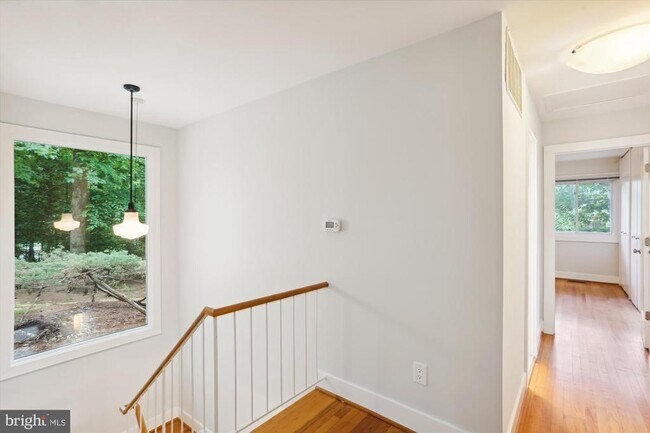 Foto del edificio - 8206 Stone Trail Dr