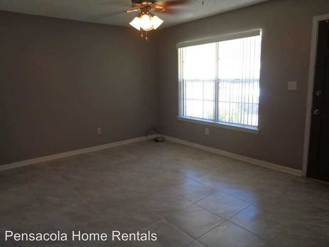 Foto del edificio - 3 br, 1.5 bath House - 2080 Curry Circle