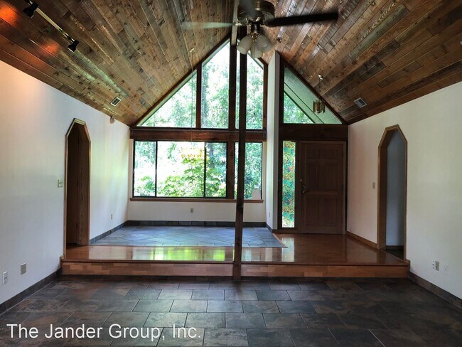 Building Photo - 4 br, 2 bath House - 553 N. Lake Pleasant ...