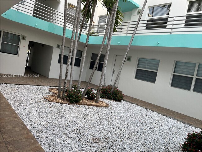 Foto del edificio - 326 Wilson St