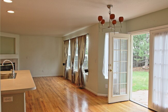 Foto del edificio - 1295 Cumberland Dr