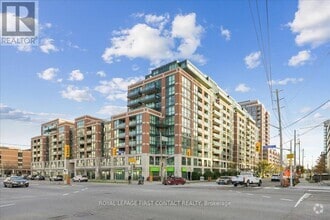 Building Photo - 525-525 Wilson Ave