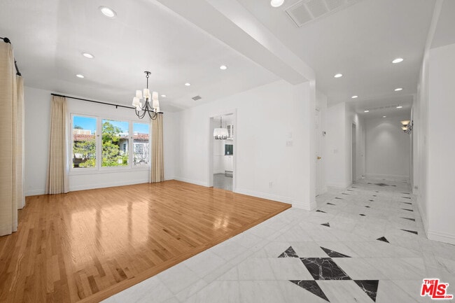 Building Photo - 500 Smithwood Dr