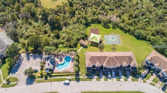 Foto del edificio - 833 Park Grove Ct