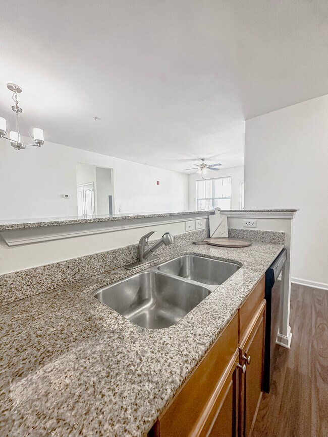 Windsor Upon Stonecrest Apartments in Burlington, NC