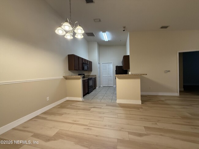 Building Photo - 2564 Golden Lake Loop