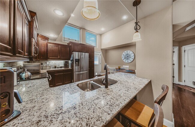 Foto del edificio - 3301 SW Stonepoint Ave