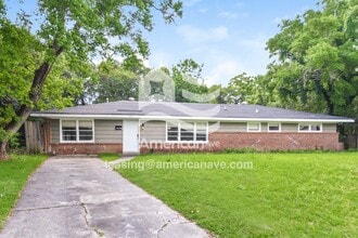 Building Photo - 1421 Narrow Ln Ct