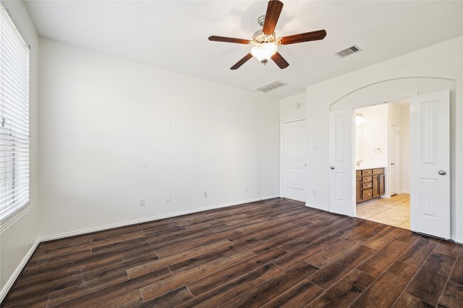 Foto del edificio - 13108 Summit Harvest Ln