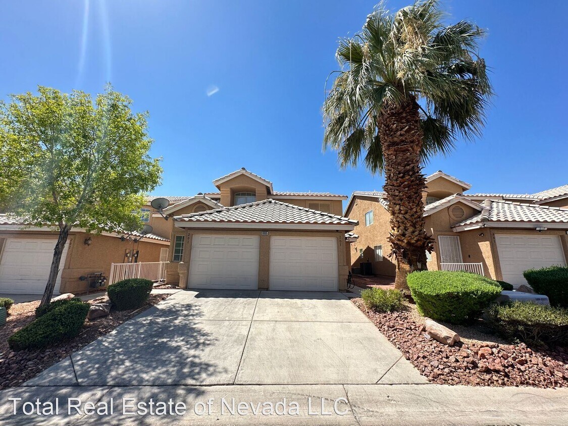 Primary Photo - 3 br, 1.5 bath House - 8005 Celestial #201
