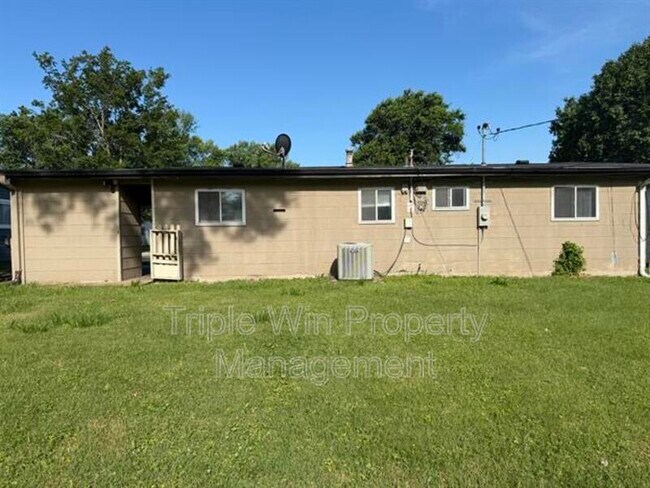 Foto del edificio - 1710 Kay Dr