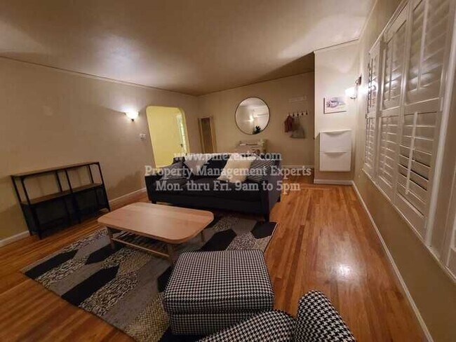 Building Photo - 1528 Tuxedo Avenue