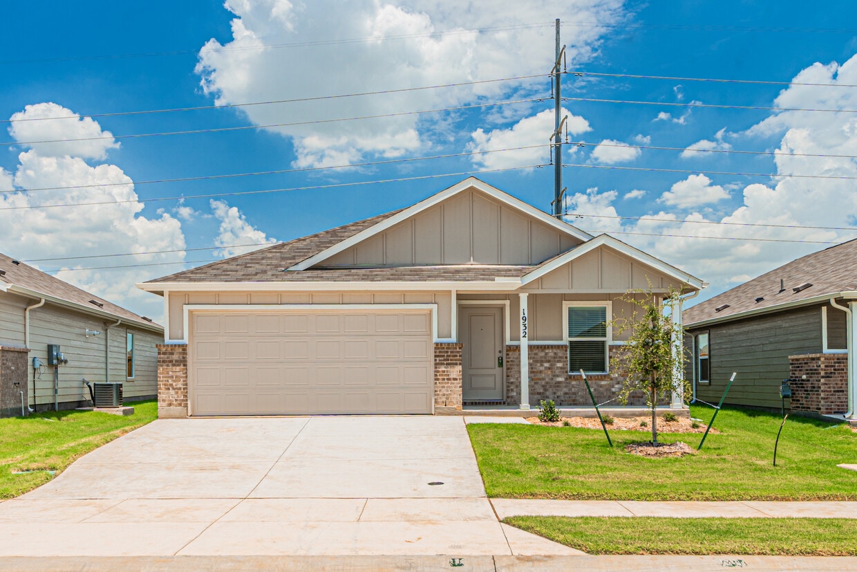 Brand New Beautiful Home ready to Rent - 1932 Ventasso Blvd (Providence Village, TX)