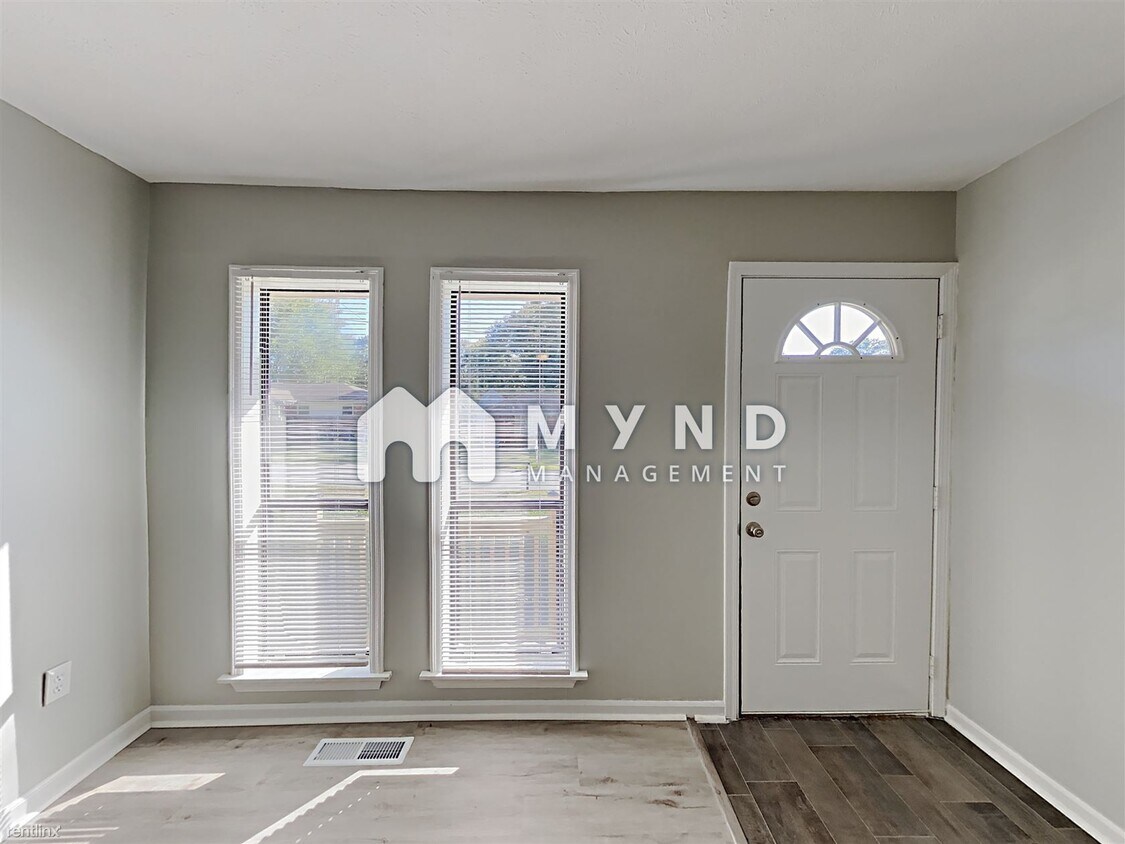 Foto principal - 3 br, 1 bath House - 545 Pinecrest Dr