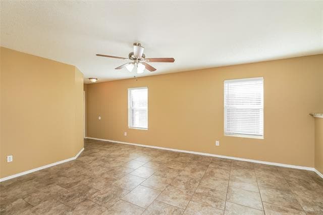 Foto del edificio - 6709 Waterhill Ln