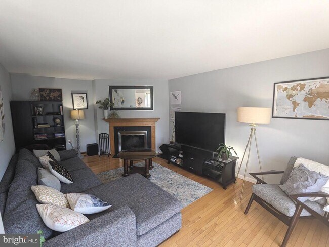 Foto del edificio - 607 Whitpain Hills