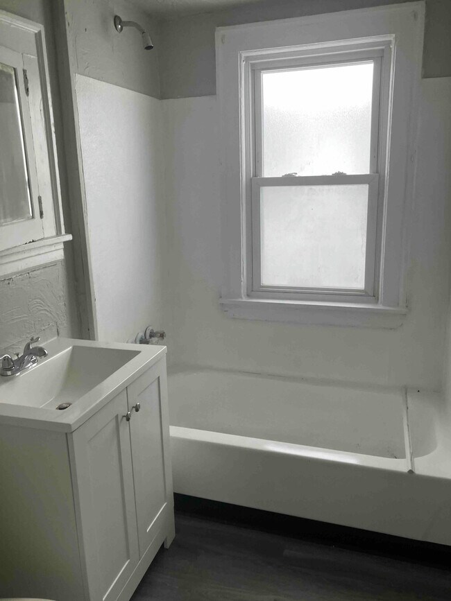 Foto del edificio - 3615 E 146th St