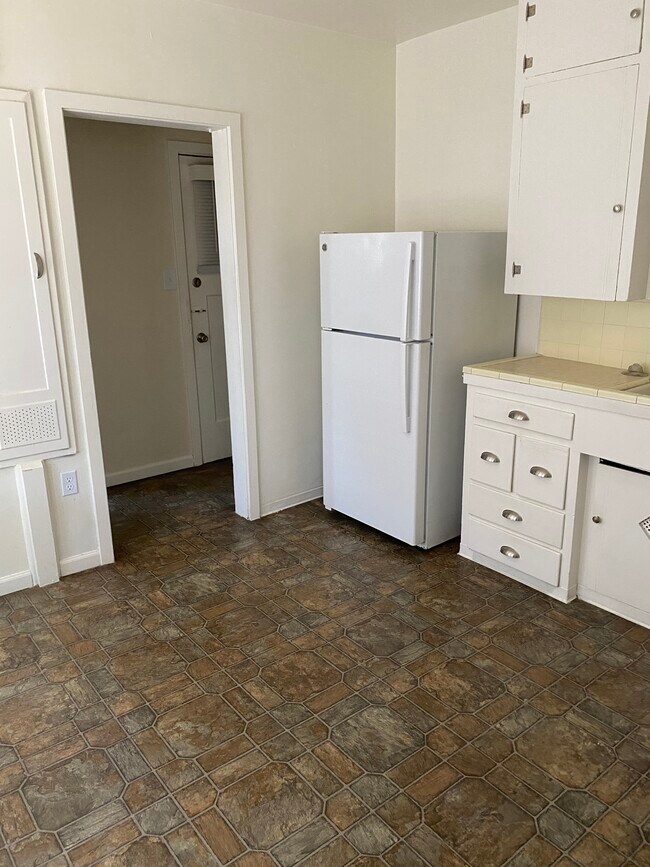 Foto del edificio - 2701 T St