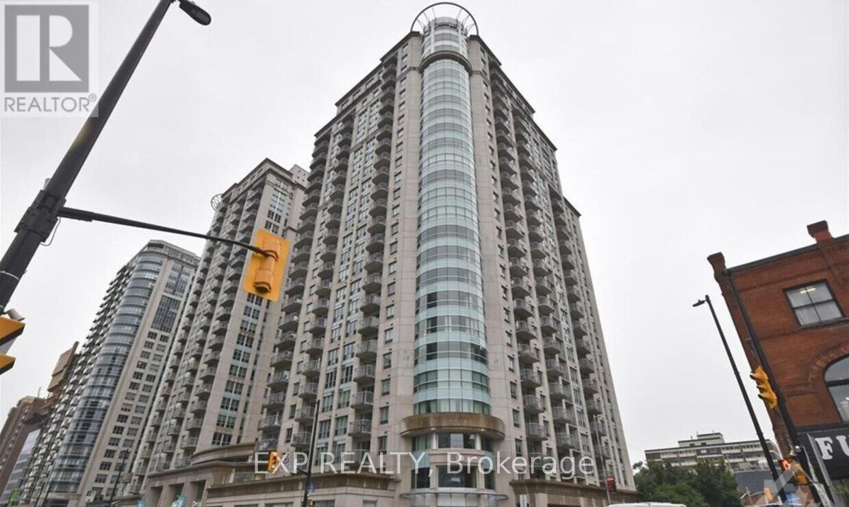 Primary Photo - 234-1234 Rideau St