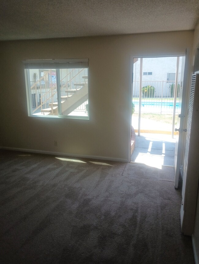 Photo - 9405 California Ave Apartment