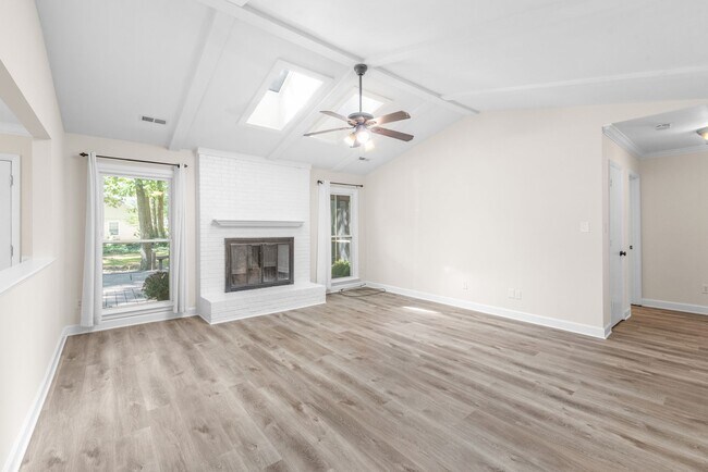 Foto del edificio - (Coming Soon) Beautiful Ranch Home in South Charlotte