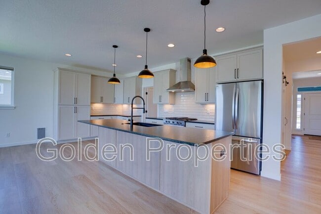 Building Photo - 7768 N Girard Cir