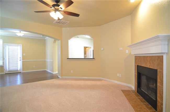 Building Photo - 11596 Lenox Ln