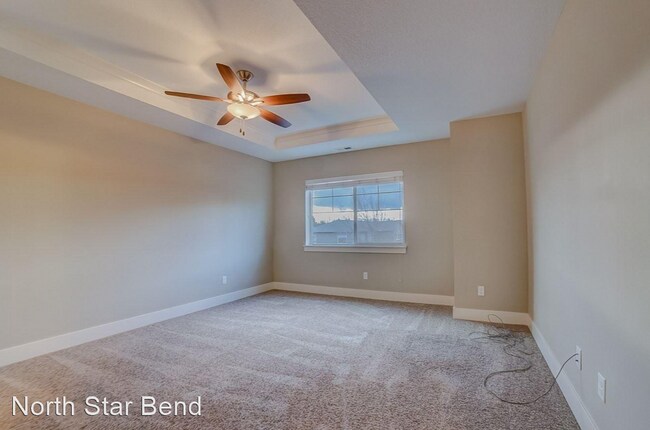 Building Photo - 1036-1063 SE Leonel Ln