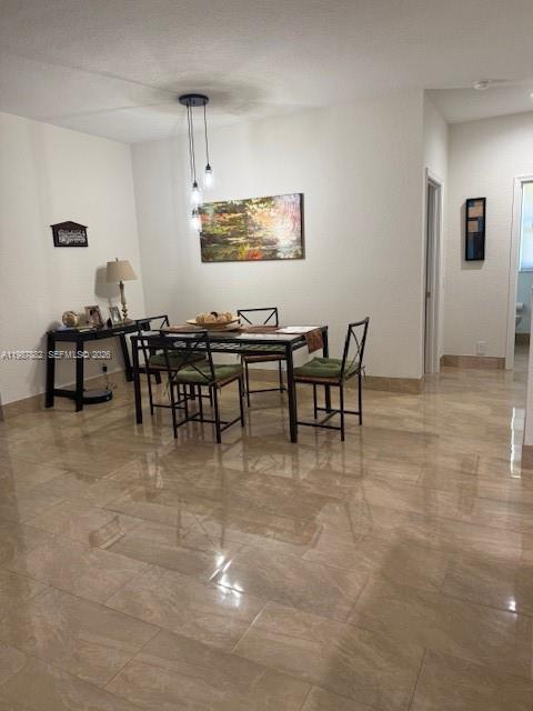 Foto del edificio - 513 Live Oak Ln