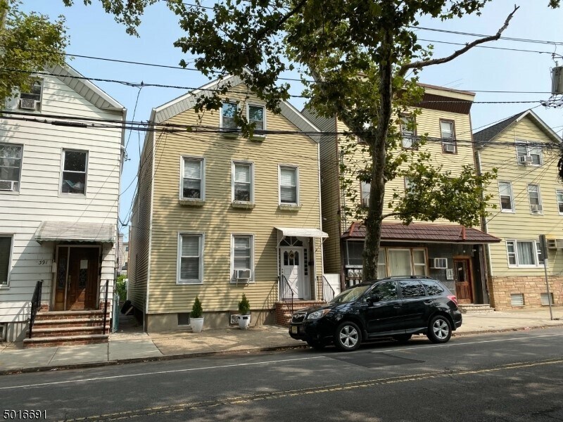Primary Photo - 393 Lafayette St, Newark NJ 07105