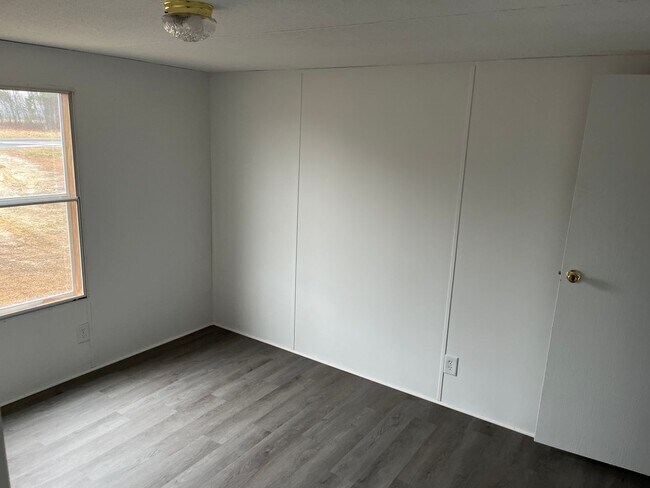 Foto del edificio - 632 British Rd