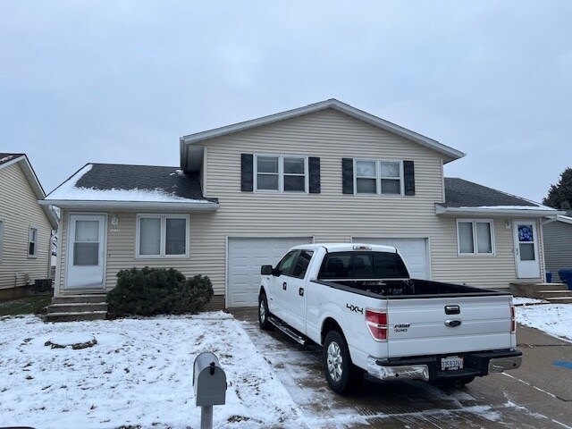 Foto principal - 2903 W 66th St