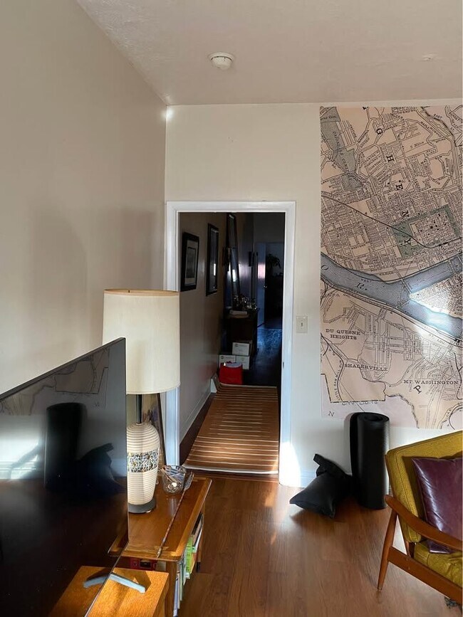 Foto del edificio - 319 Atwood St
