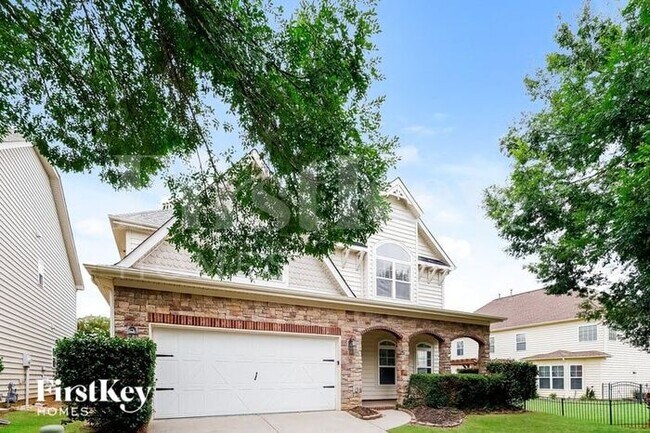 Foto del edificio - 3040 Scottcrest Way