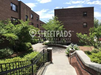 Foto principal - 1 bedroom in Brookline MA 02446