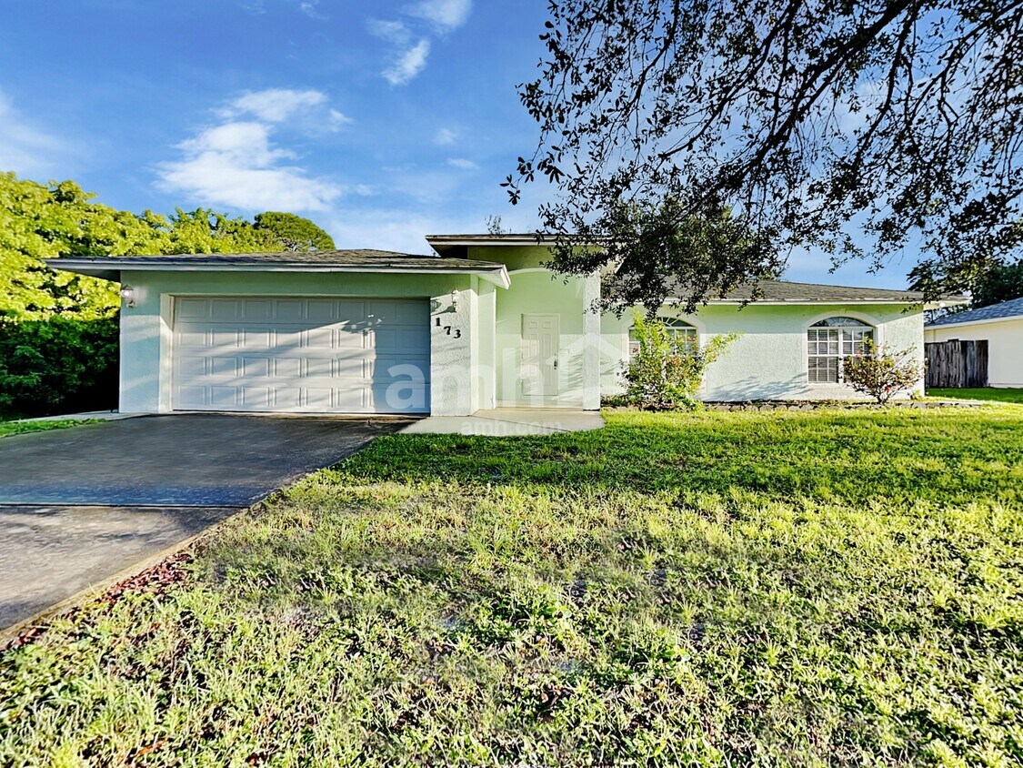 Foto principal - 173 SW Evans Avenue