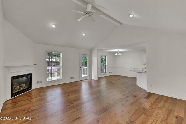 Foto del edificio - 9816 Calamar Ct