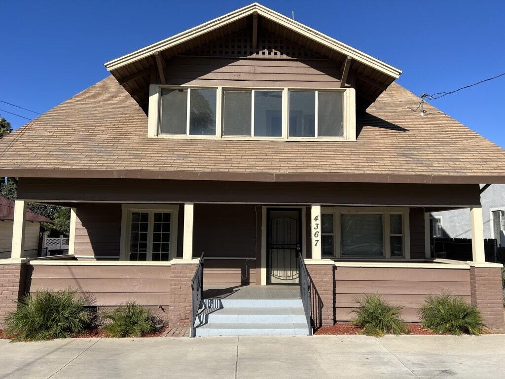 Primary Photo - 4367 Jurupa Avenue, Unit Upper
