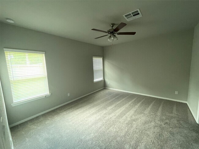 Foto del edificio - 954 Redinger Ridge Dr