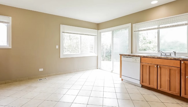 Building Photo - 9468 Danby Ct