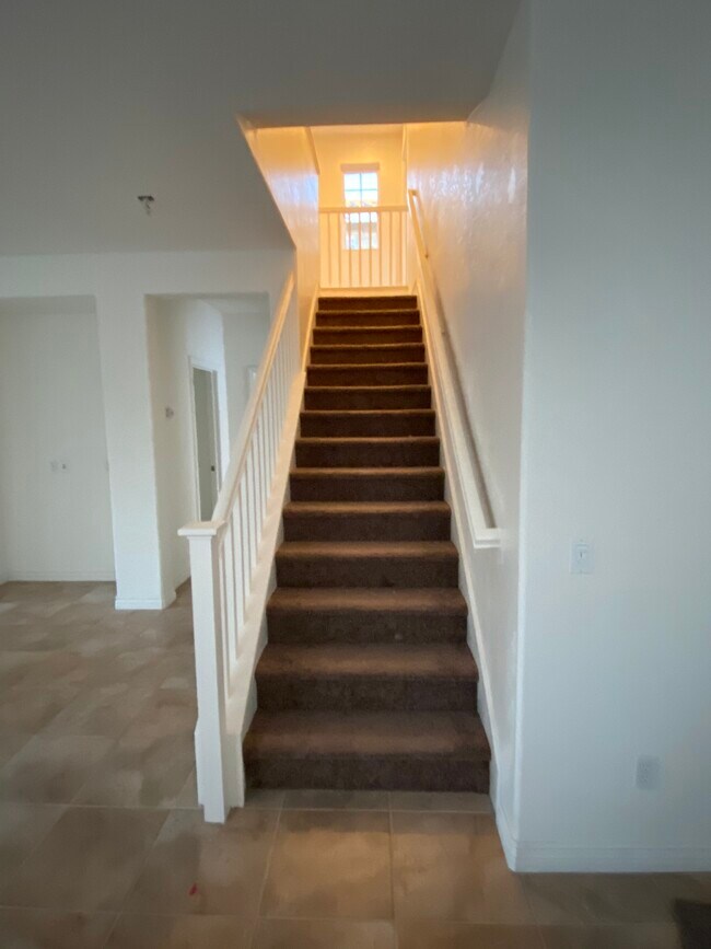 Foto del edificio - 1648 Rigel St