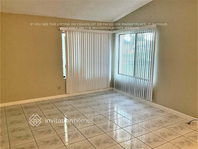 Foto del edificio - 343 Kantor Blvd