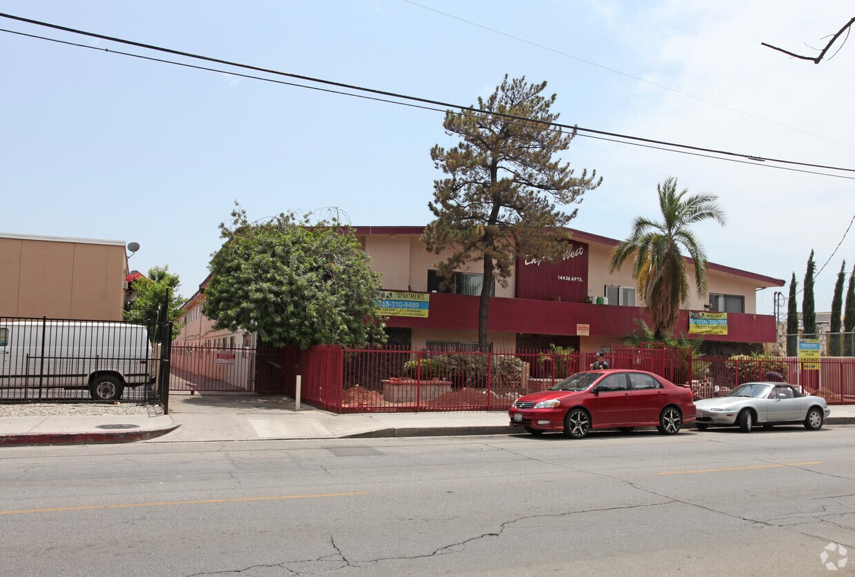 14436 Valerio St - Valerio Apartments