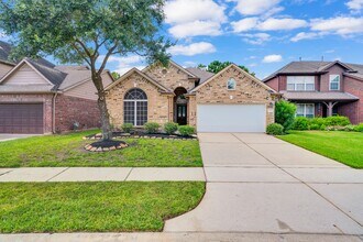 Building Photo - 16419 Dover Mills Dr