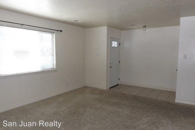 Building Photo - 3 br, 2 bath House - 812 Apahce