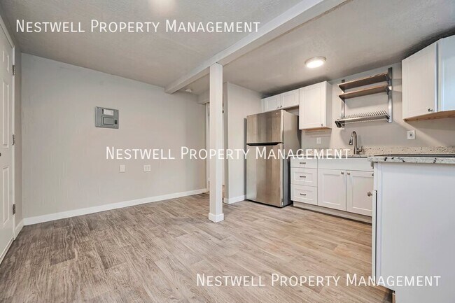 Foto del edificio - 1296 Gillespie Ave
