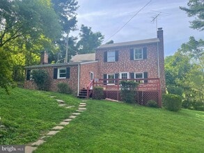 Building Photo - 13328 Springhollow Ln