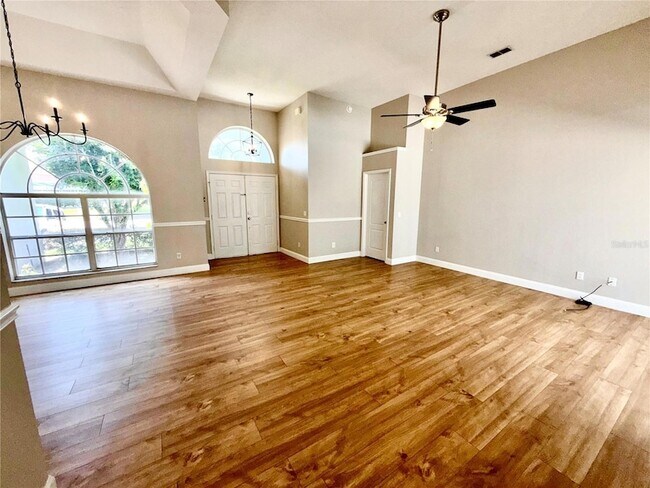 Building Photo - 3745 Pompano Ct