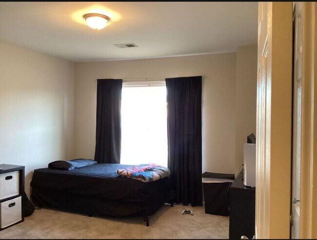 Foto del edificio - Beautiful 4 Bedroom Home in Farrow Pointe – Minutes from Downtown Columbia